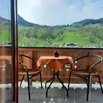 Haus Angerbichl Appartamento *