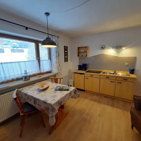 Haus Angerbichl Apartman *